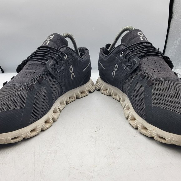 On Cloud 5 Mens 11 Black Running Shoes Athletic Outdoors Casual Streetwear main image 8